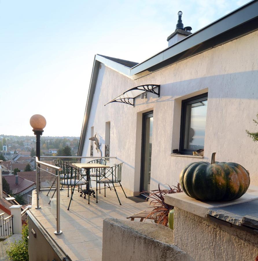 Filia Apartman Eger Luaran gambar